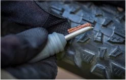 Blackburn Plugger Tubeless Tire Repair Kit -Vélos Accessoires Boutique 207495