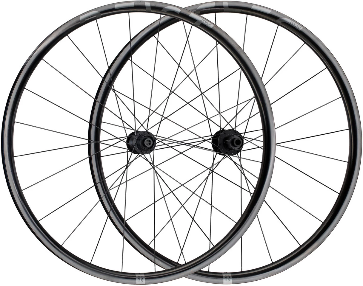 Set De Roues En Carbone GR25 Disc Center Lock 28" 3 Set De Roues En Carbone GR25 Disc Center Lock 28"