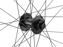 Tune Set De Roues En Carbone Crosser Endurance Disc Center Lock 28" -Vélos Accessoires Boutique 430947